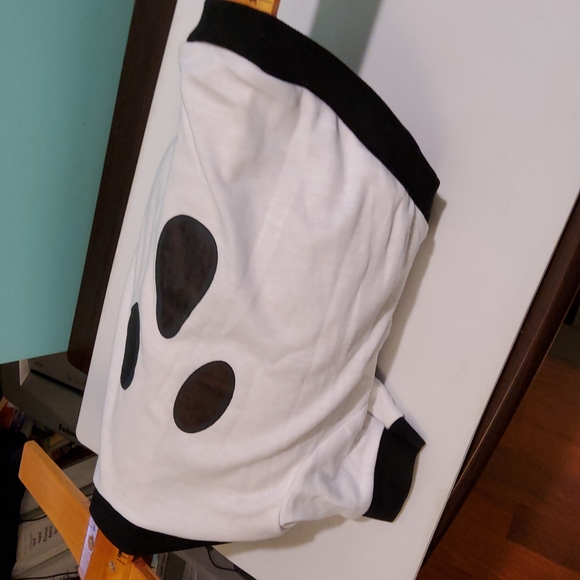 Ghost/ Scream T-Shirt Costume - Picture 2 of 7